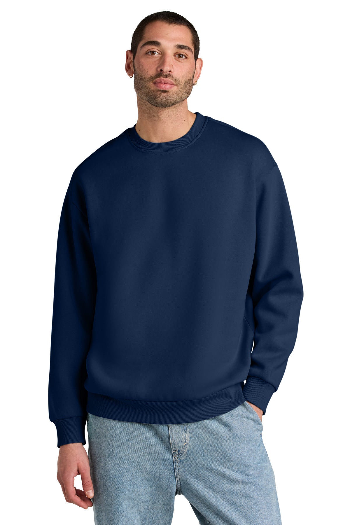 District ® V.I.T. ™ Heavyweight Fleece Crew DT6154