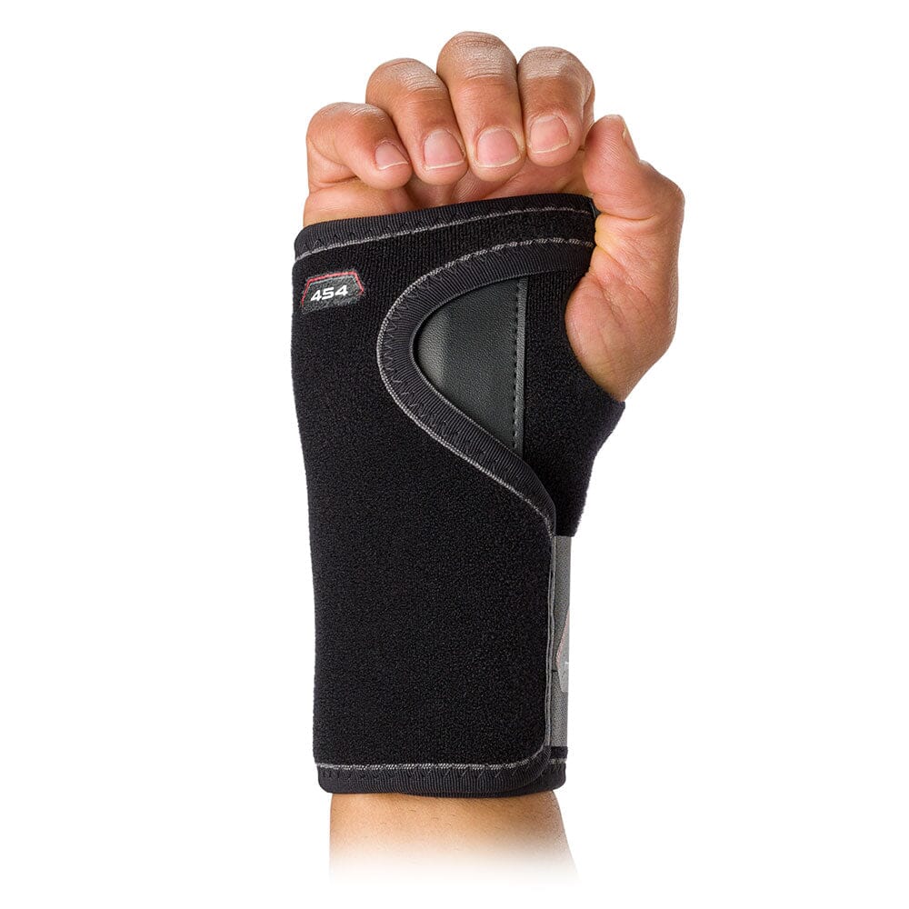 McDavid Wrist Brace/Adjustable
